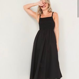 Sleeveless Smocked Bodice Midi Dress